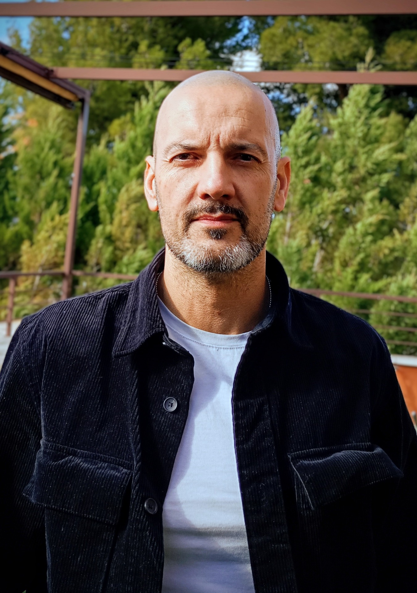 Manuel García Piqueras (Guitarra Bajo)